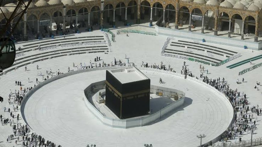Medine'de İlk Akşam ilk Işık
